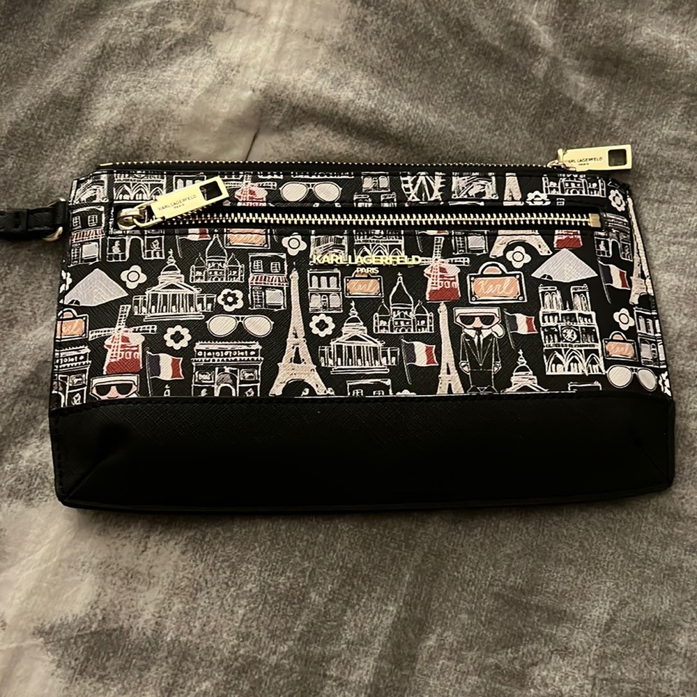 Karl lagerfeld wristlet